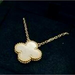 White Clover Necklace